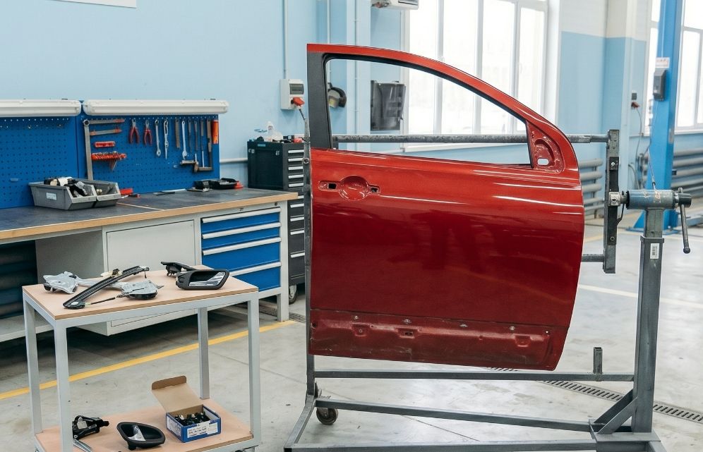  | Замена двери Nissan
