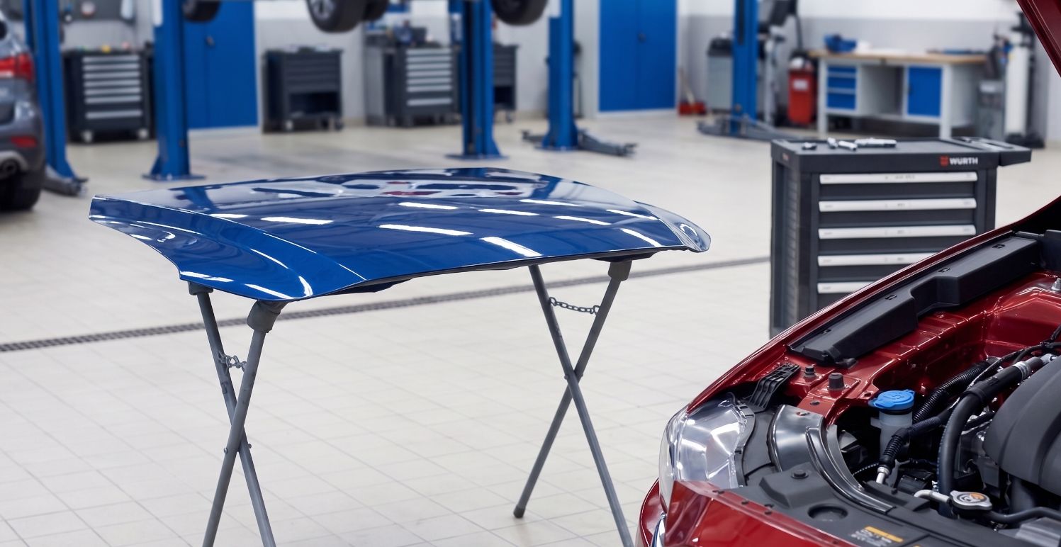  | Замена капота Mazda